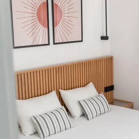 Airy Flat At Xenios Avlais Alykanas (Zakynthos)