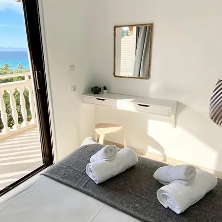 Apartment Airy Flat At Xenios Avlais
