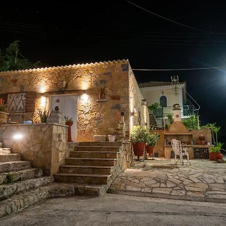 Airy Flat At Xenios Avlais Alykanas (Zakynthos)